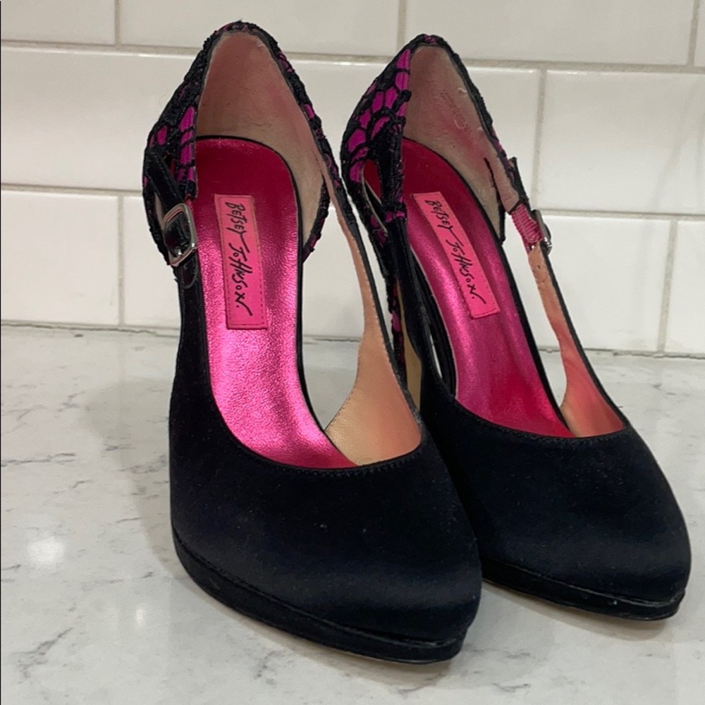 Betsey Johnson Lace Pumps